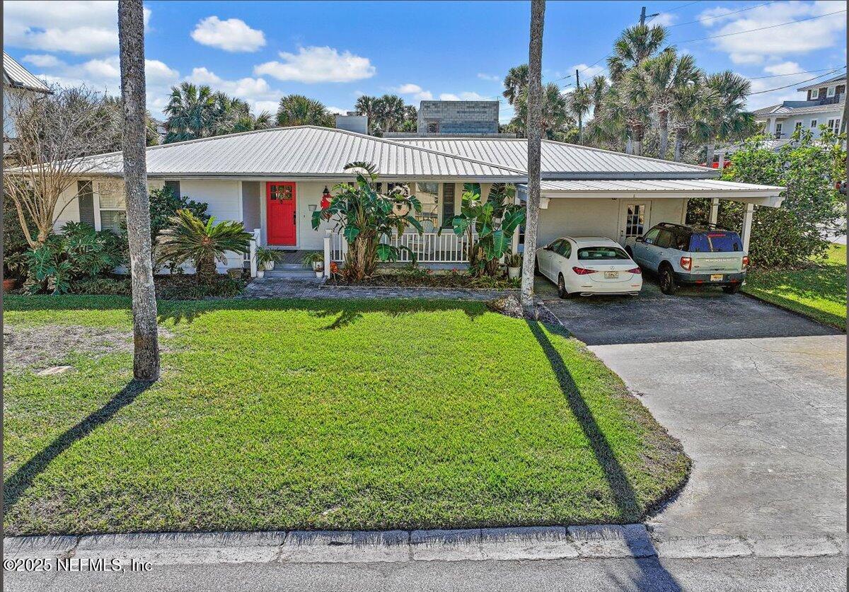 Club Dr, Atlantic Beach, FL 32233