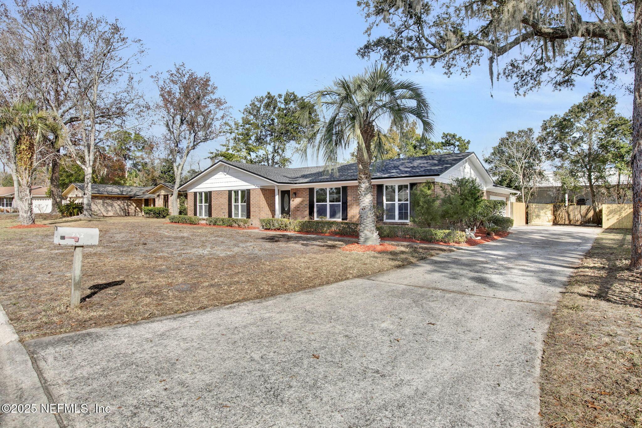 Dillon Dr, Orange Park, FL 32073