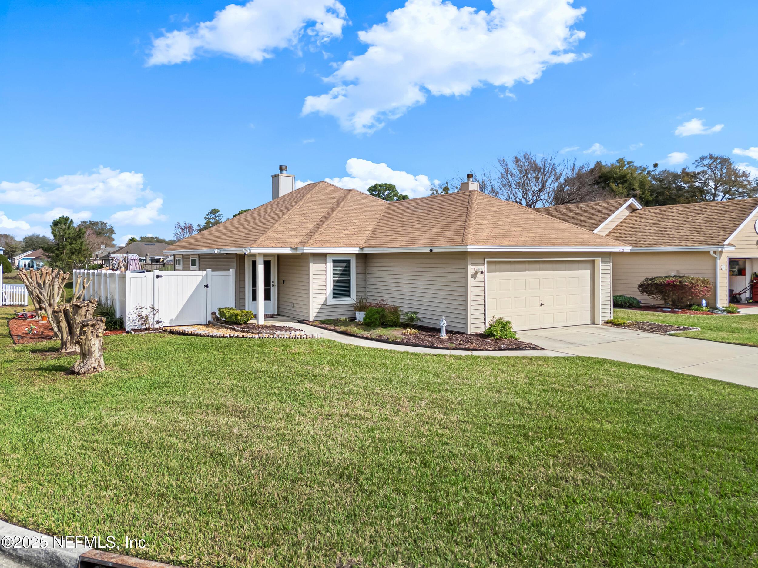 Mountaintop Ct, Jacksonville, FL 32225