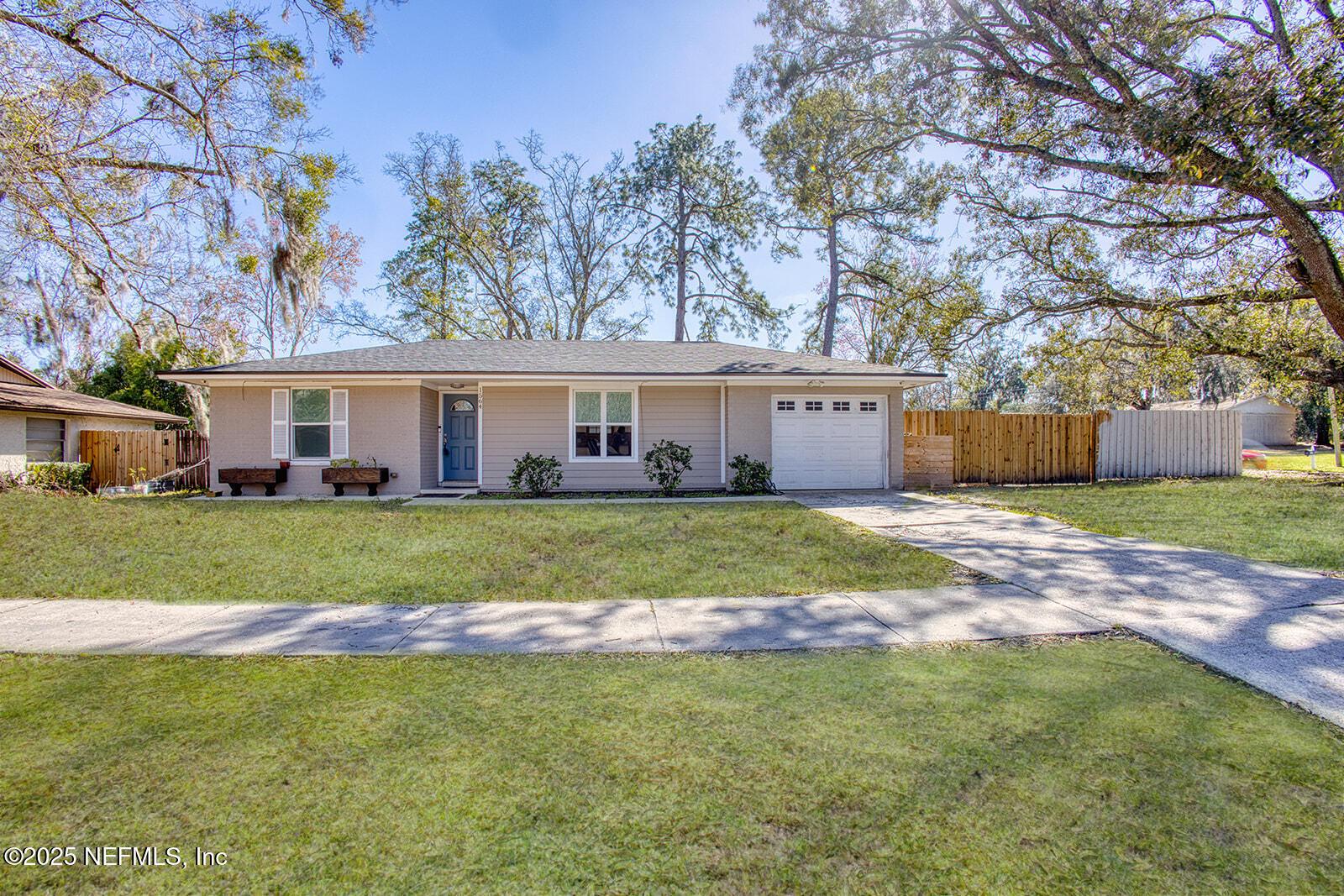 Gano Ave, Orange Park, FL 32073