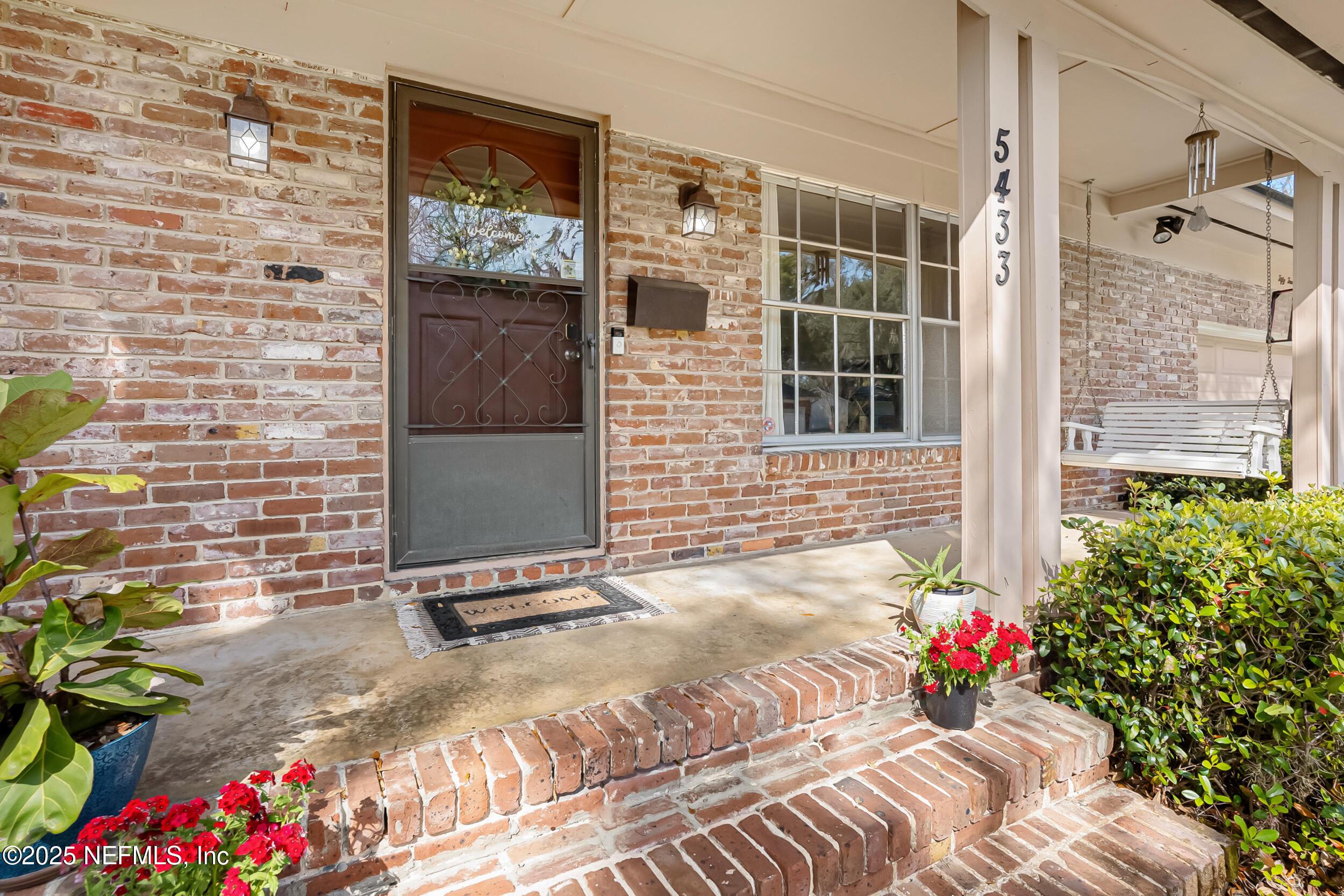 Whitney St, Jacksonville, FL 32277