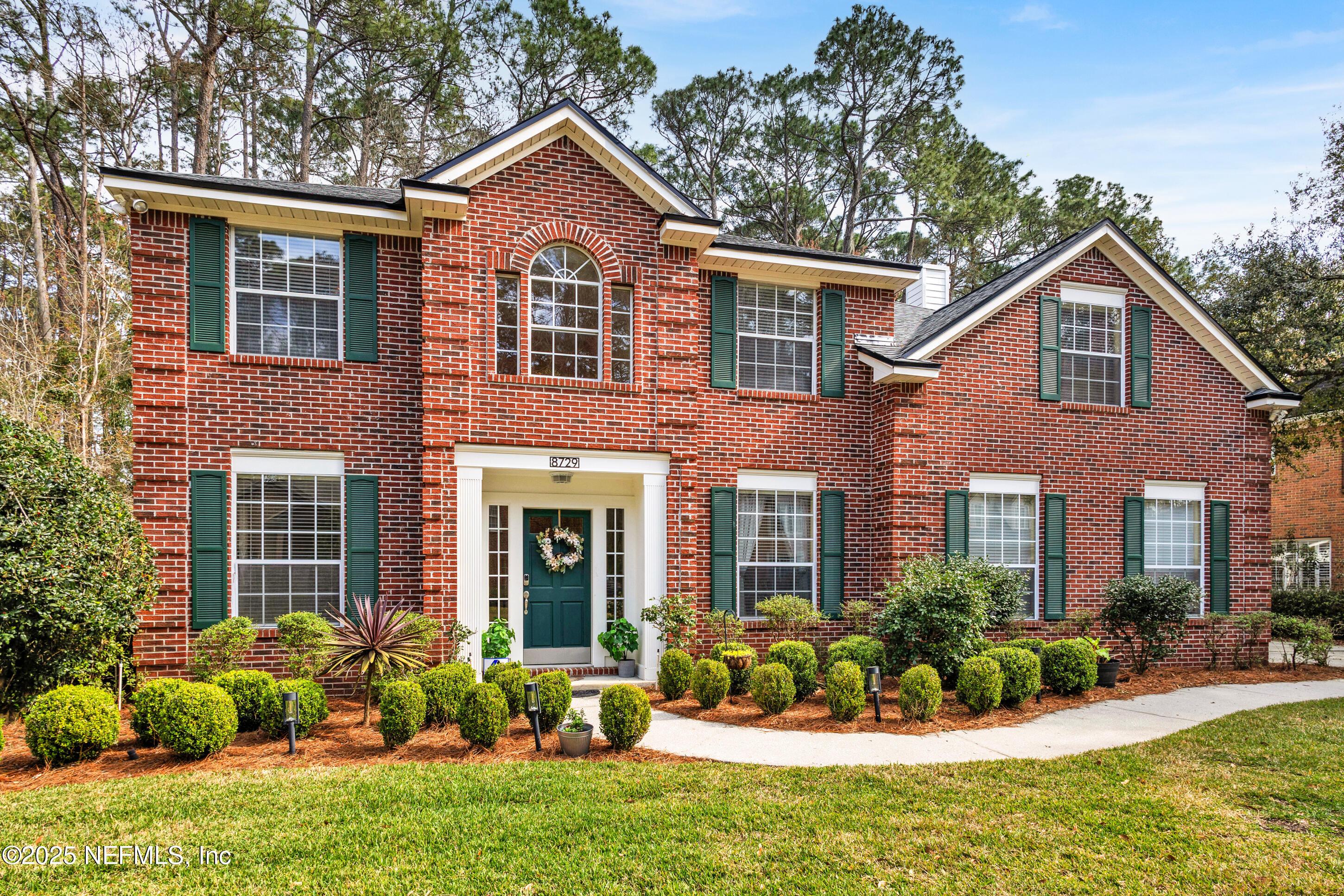Autumn Green Dr, Jacksonville, FL 32256