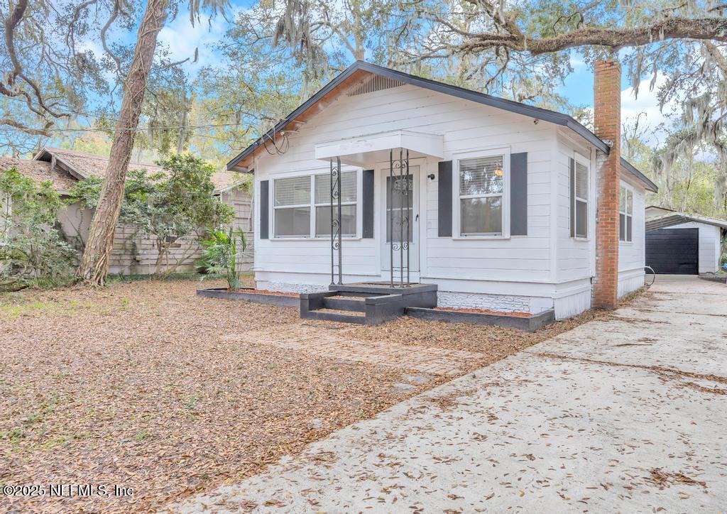 Cruz Rd, Jacksonville, FL 32207