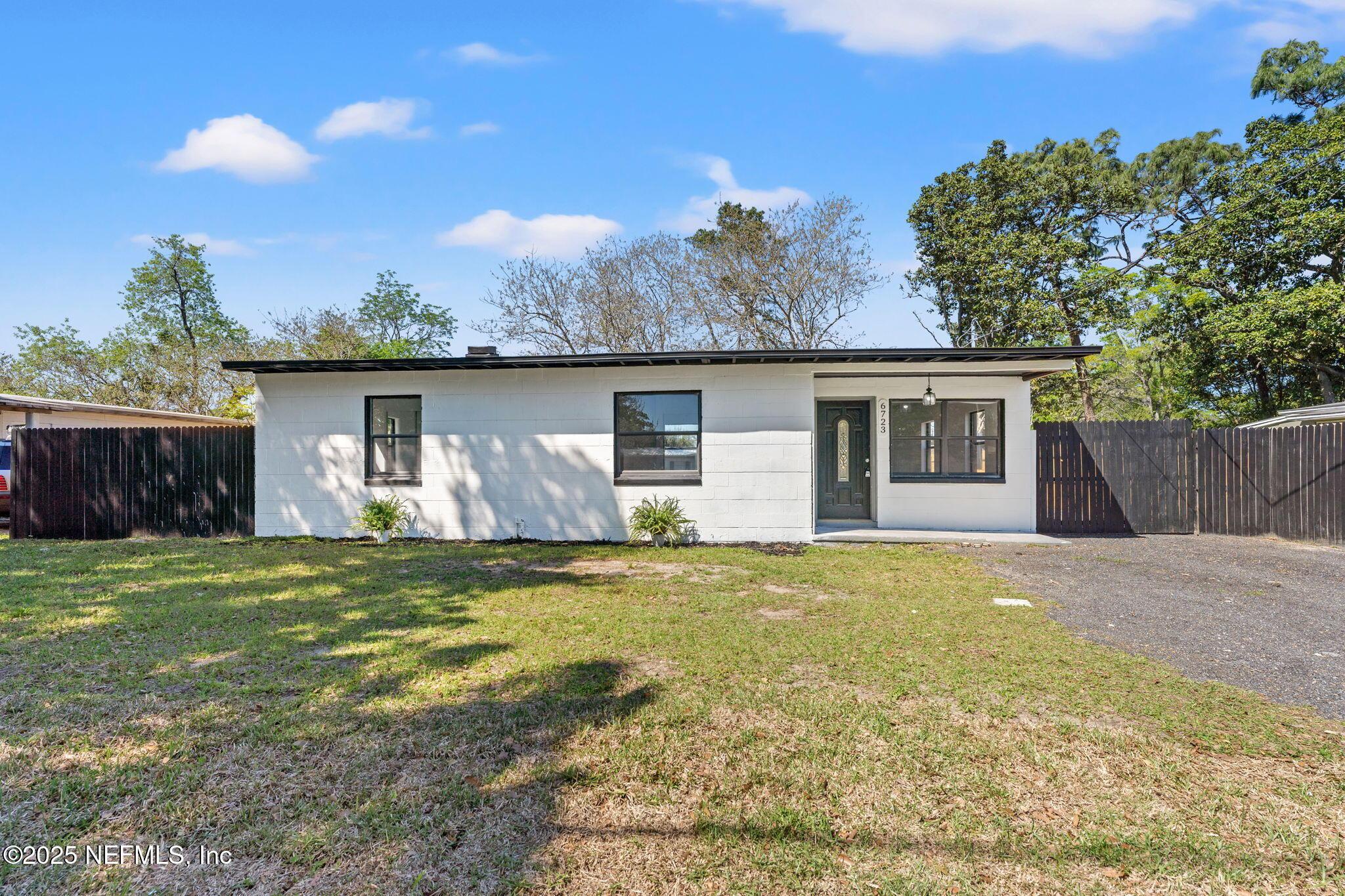 Banbury Rd, Jacksonville, FL 32211