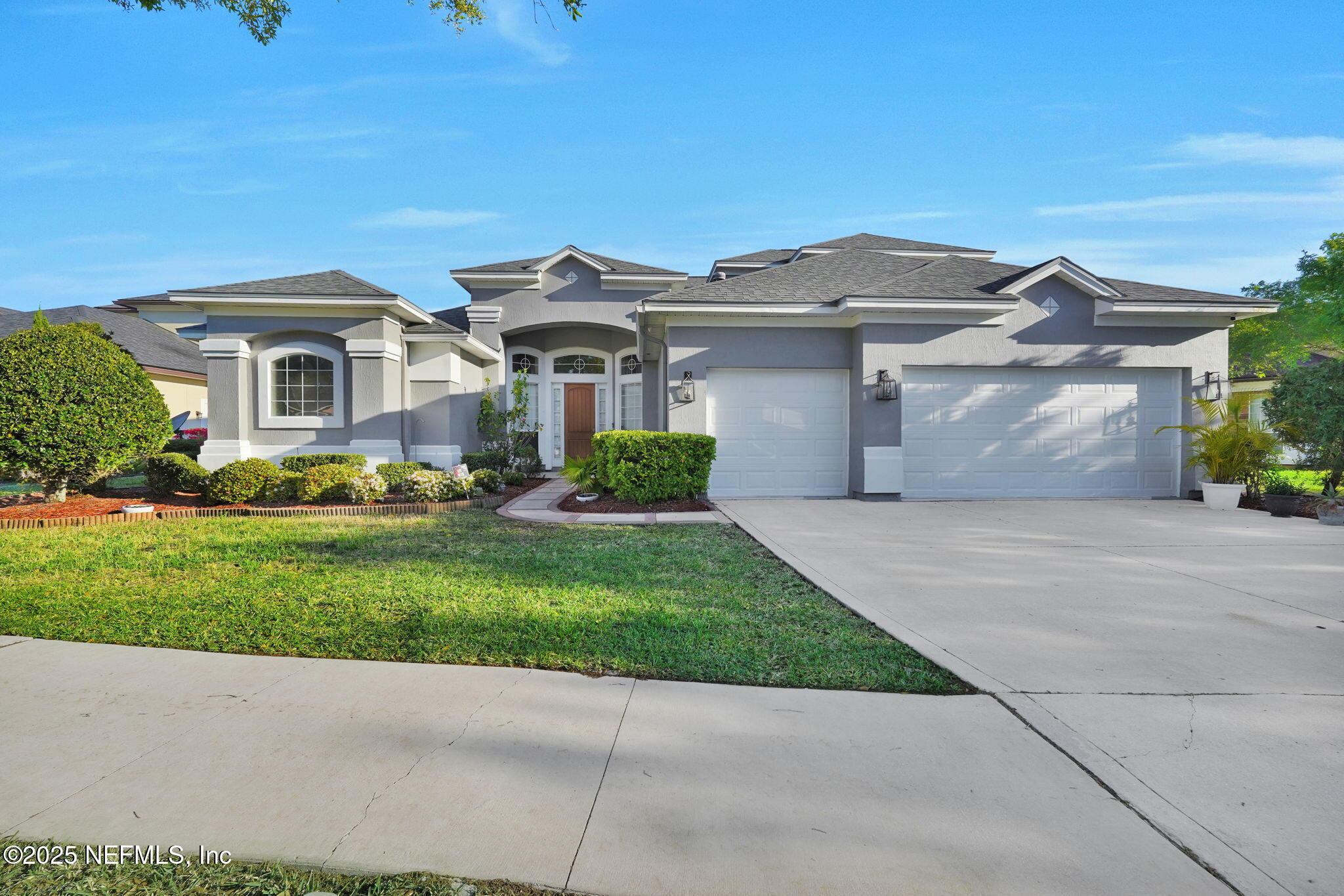 Green Myrtle Dr, Jacksonville, FL 32258