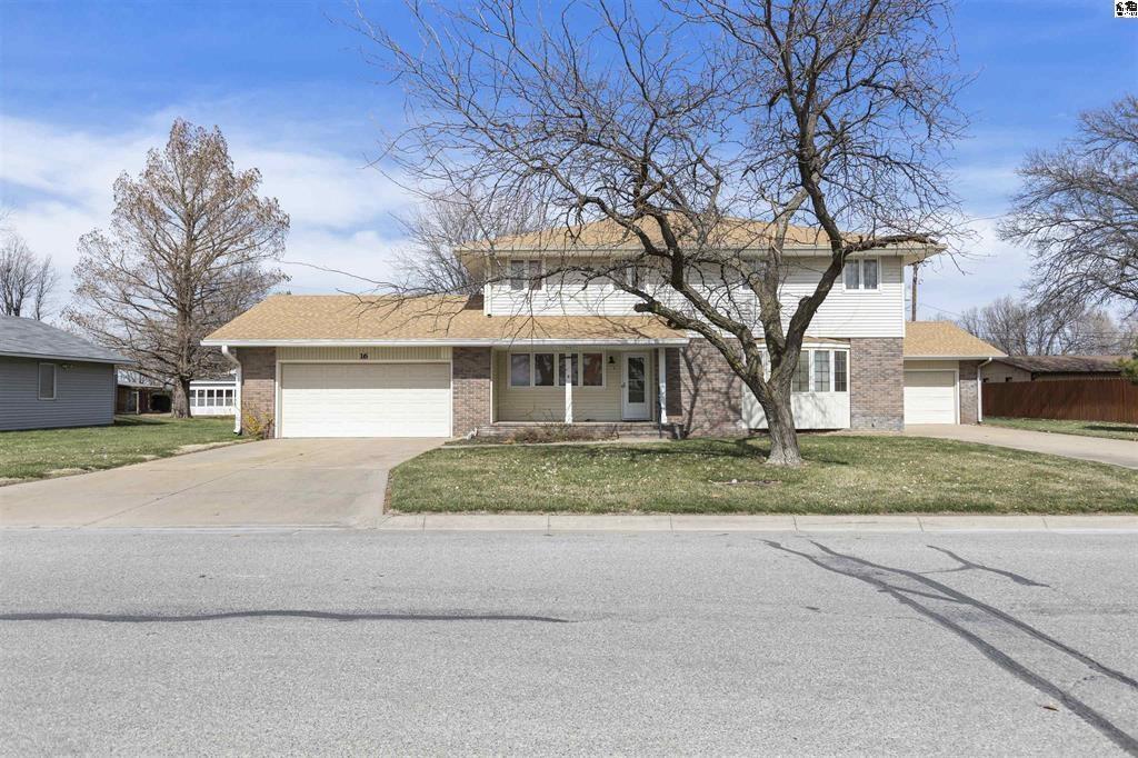 Des Moines Ave, South Hutchinson, KS 67505