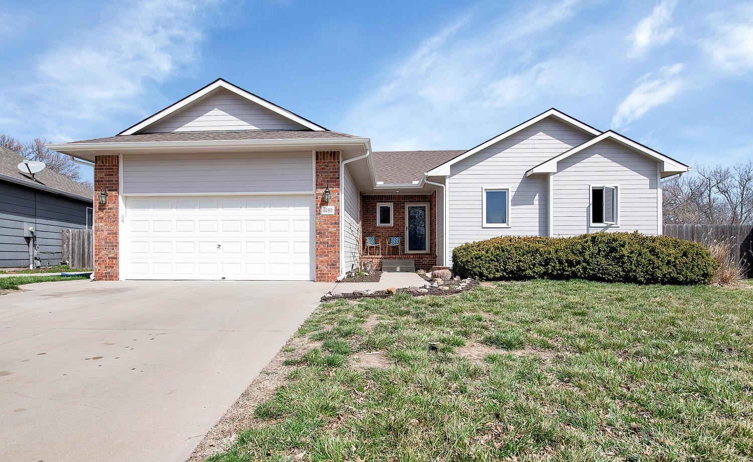 N Rushwood Ct, Wichita, KS 67226