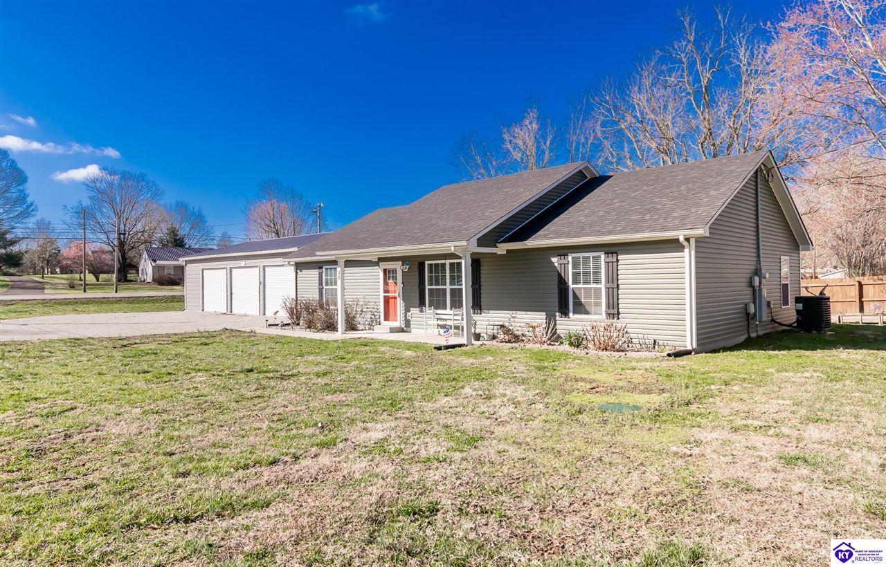 Joy K Lynn St, Cecilia, KY 42724