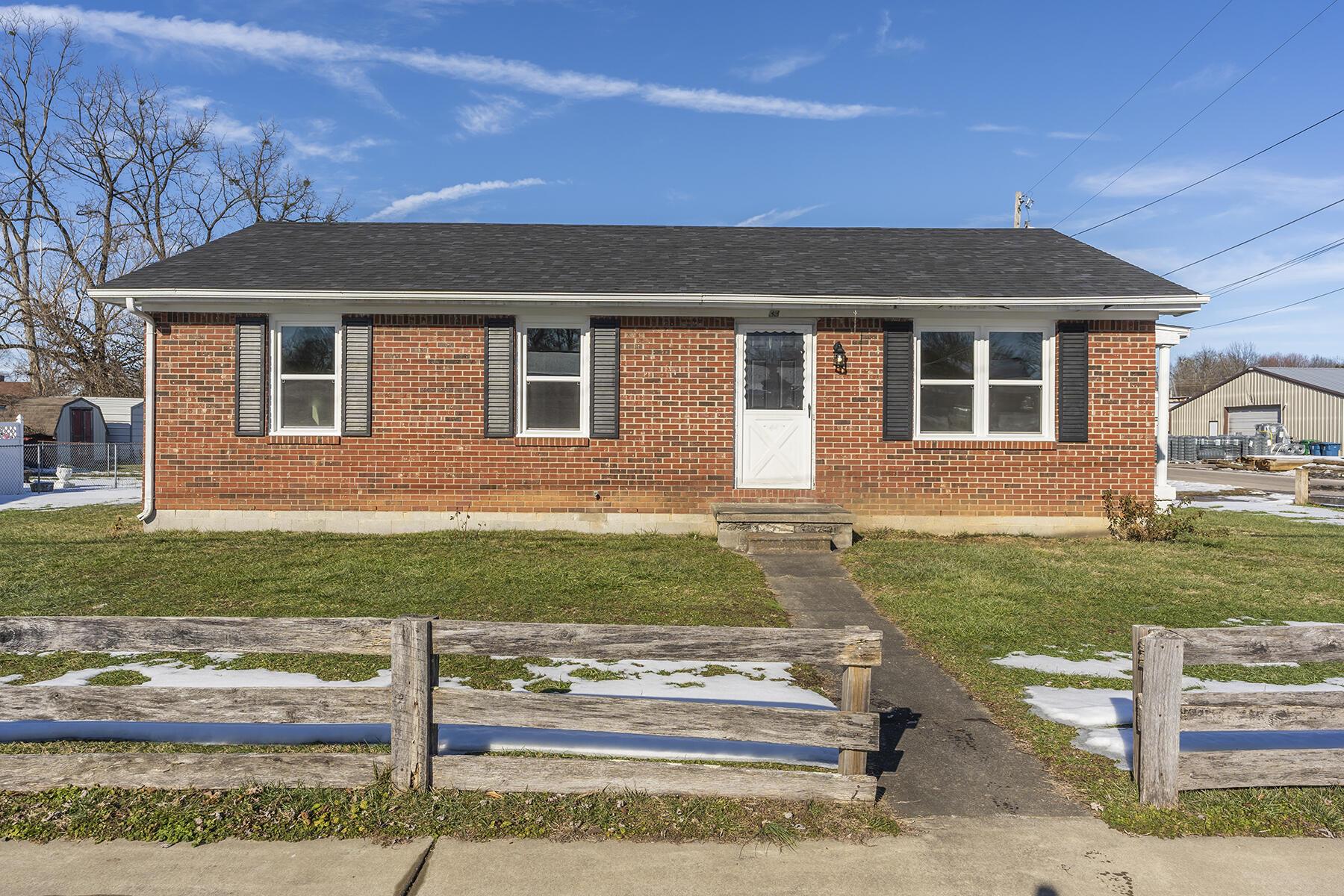 W Broadway St, Harrodsburg, KY 40330