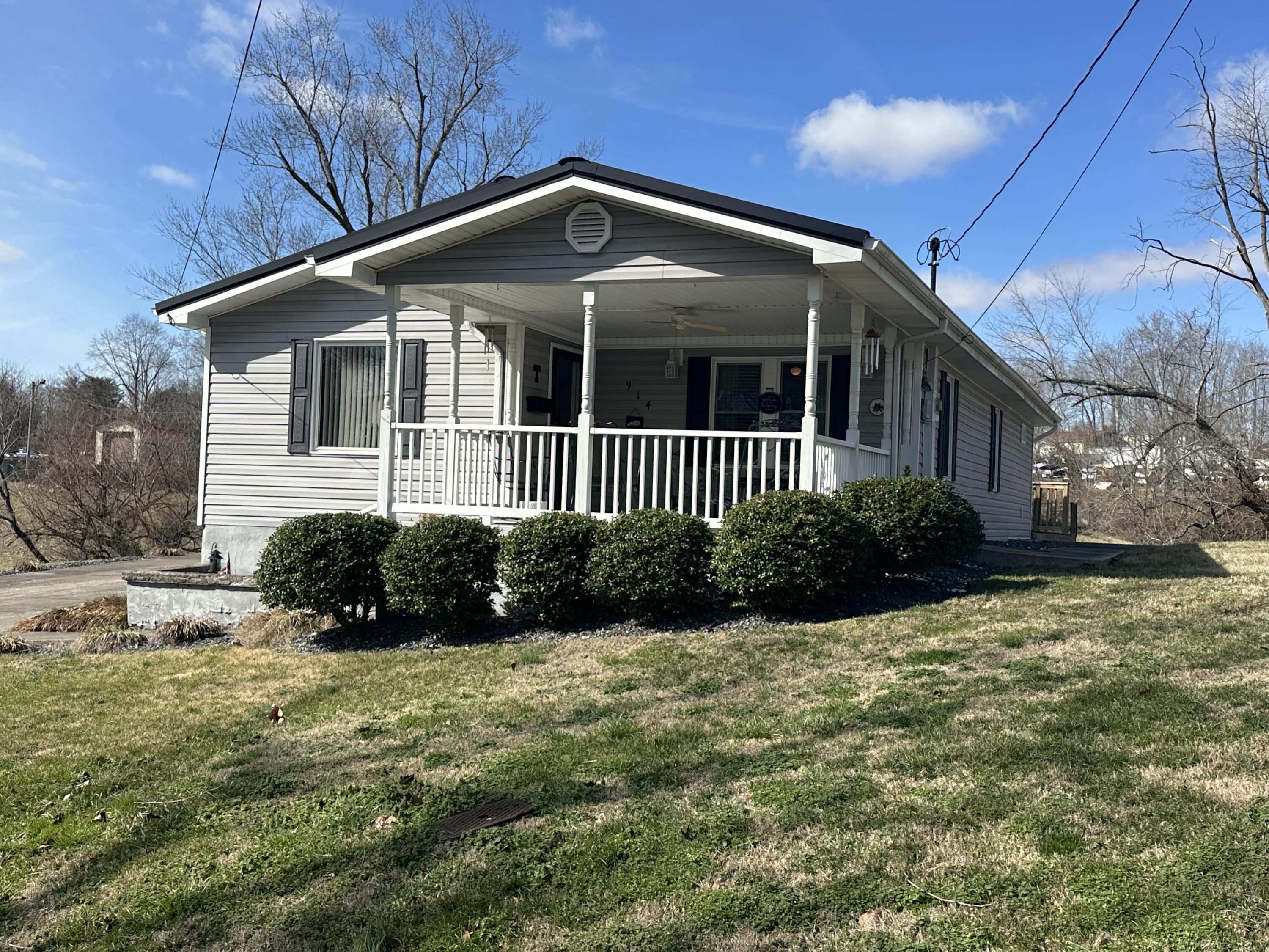 Carter St, Corbin, KY 40701
