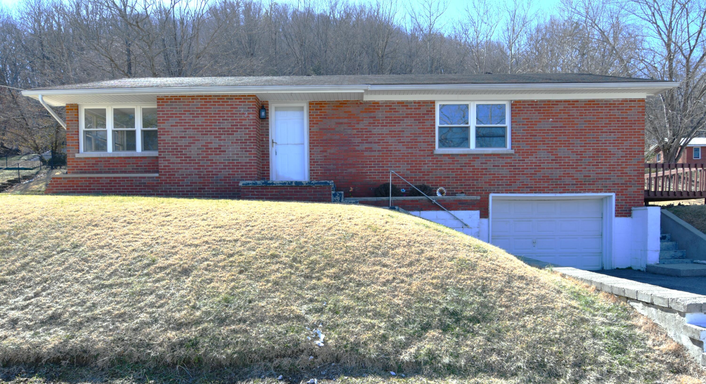 W Sun St, Morehead, KY 40351