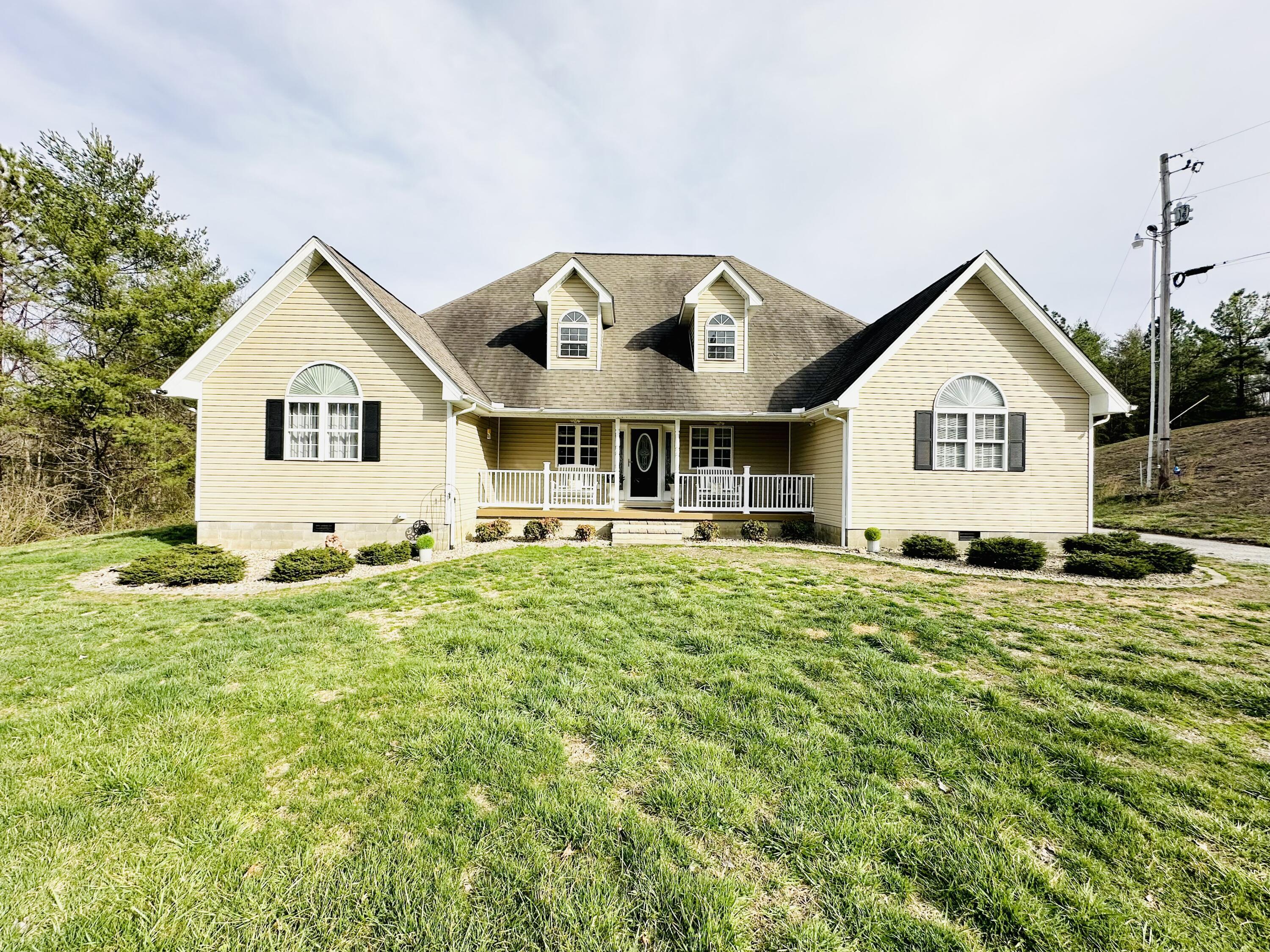 Collins Gibson Rd, Manchester, KY 40962
