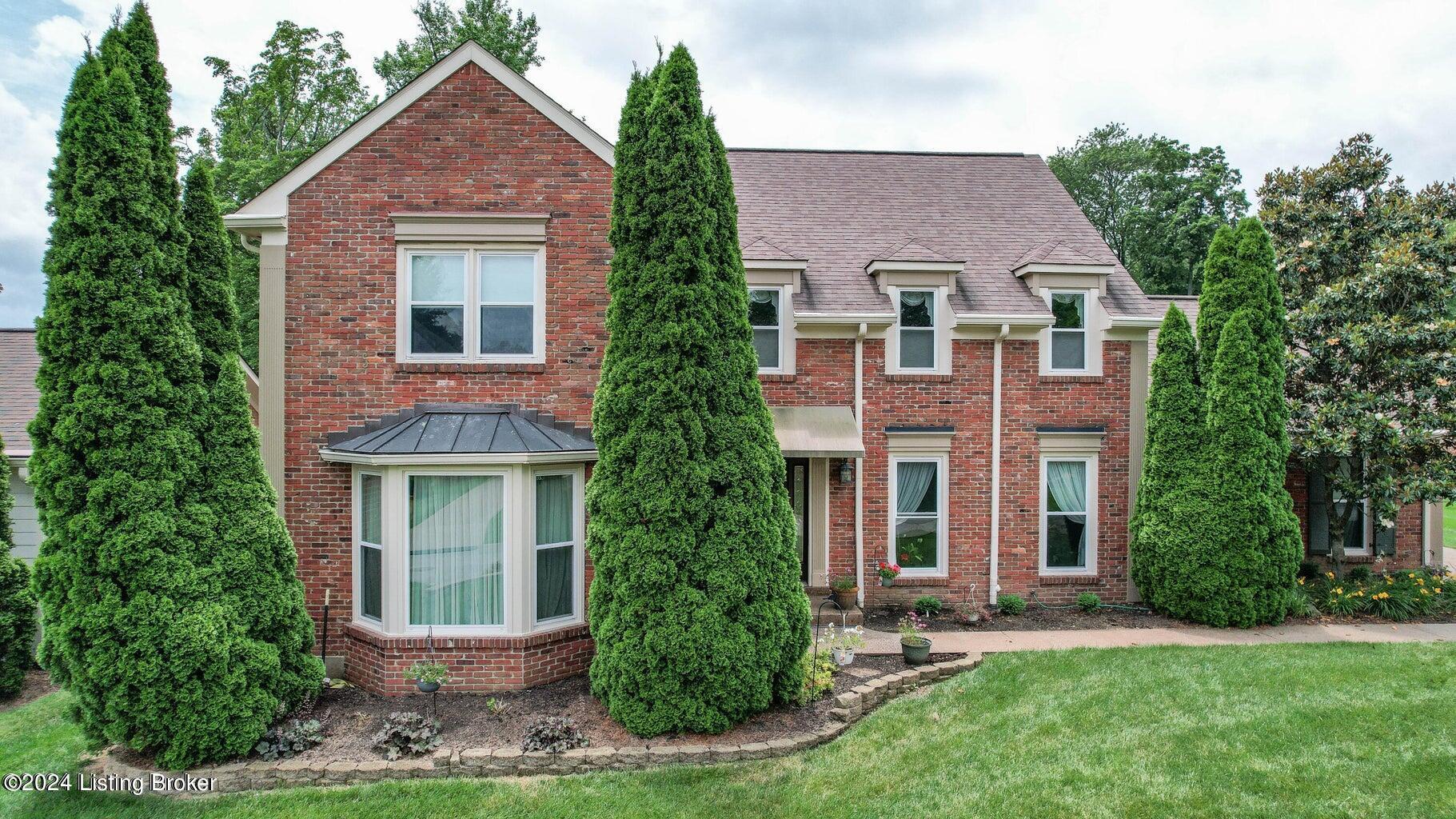 Hurstwood Ct, Hurstbourne, KY 40222