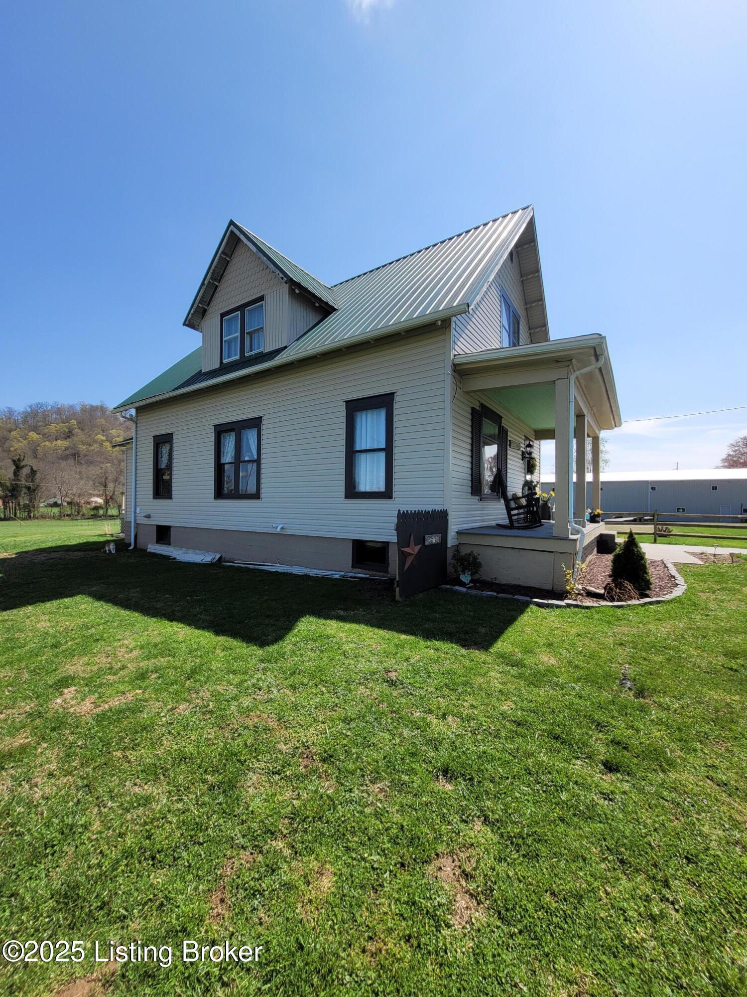 11th St, Carrollton, KY 41008