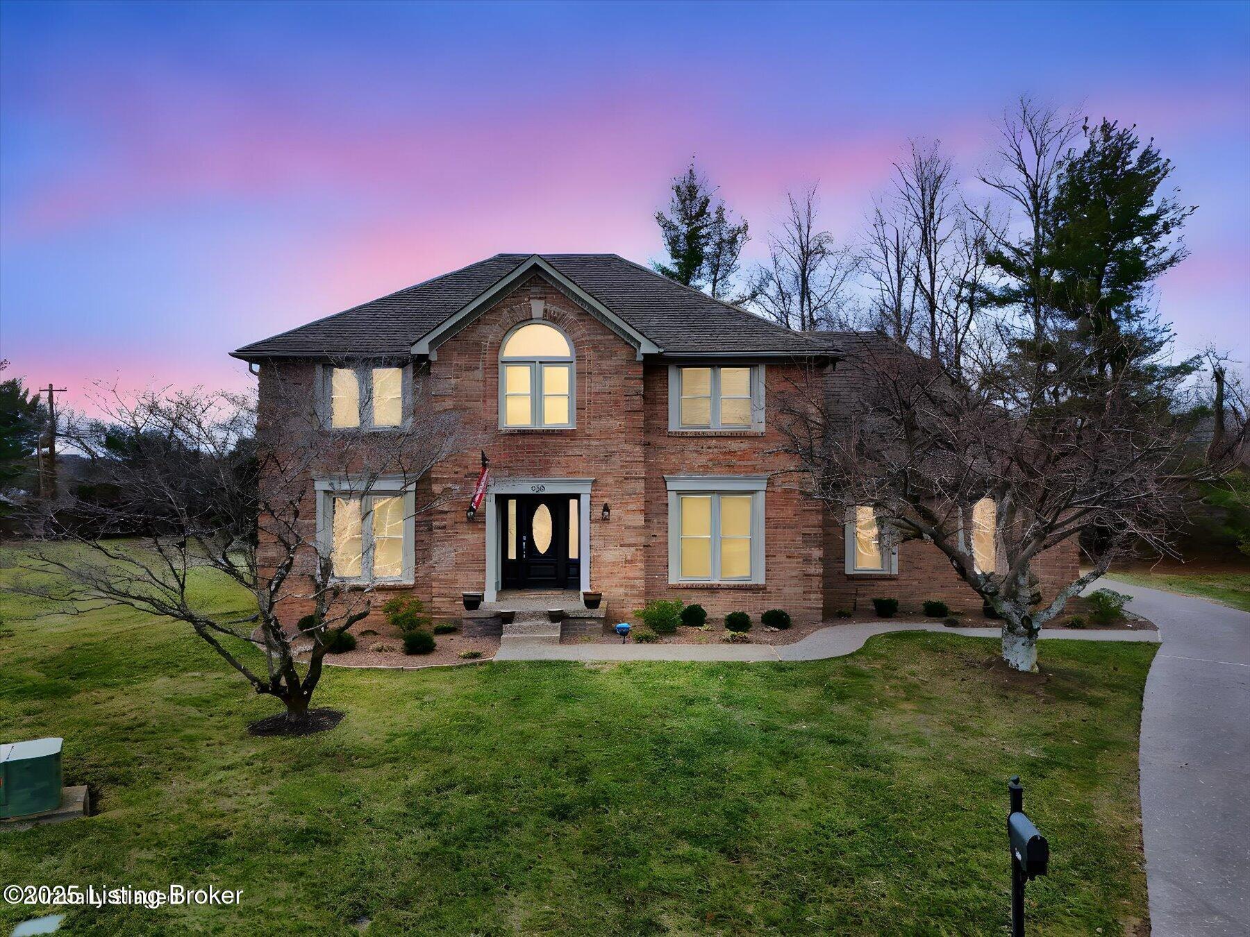 Wickfield Ct, Louisville, KY 40245