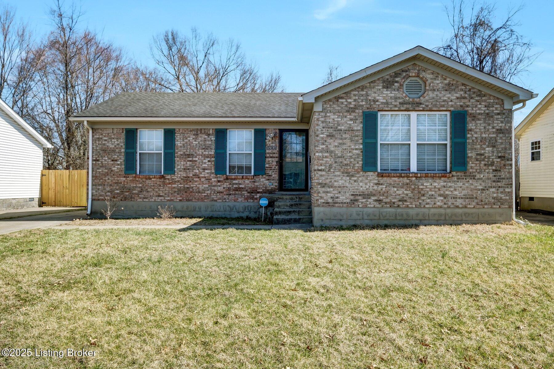 Serenity Ct, Louisville, KY 40219