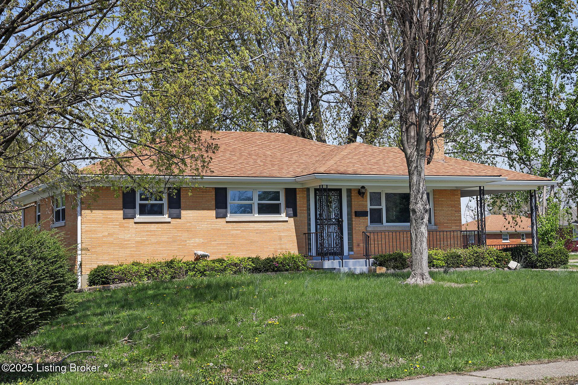 Saint Rita Dr, Louisville, KY 40219