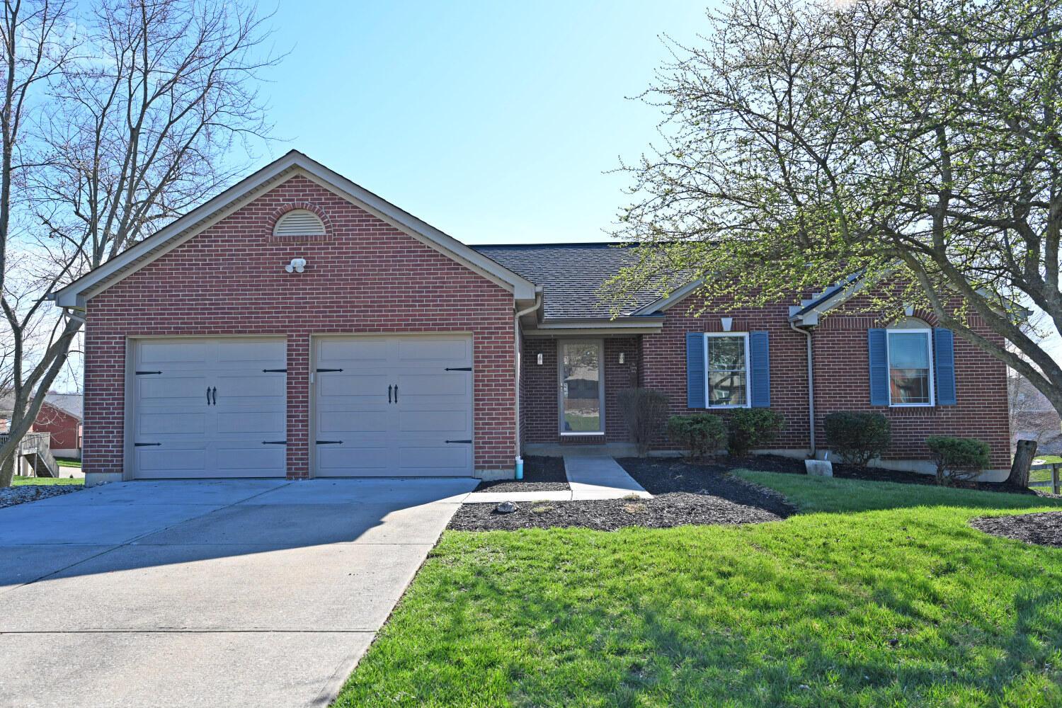 Cranbrook Way, Florence, KY 41042