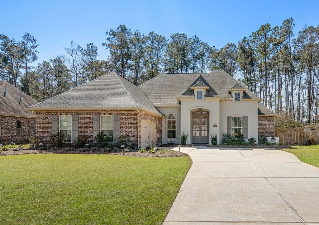 Kristian Ct, Madisonville, LA 70447