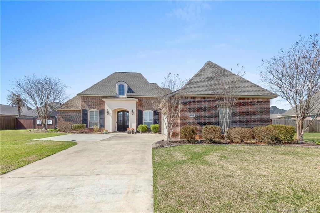 W Worthington Dr, Lake Charles, LA 70605