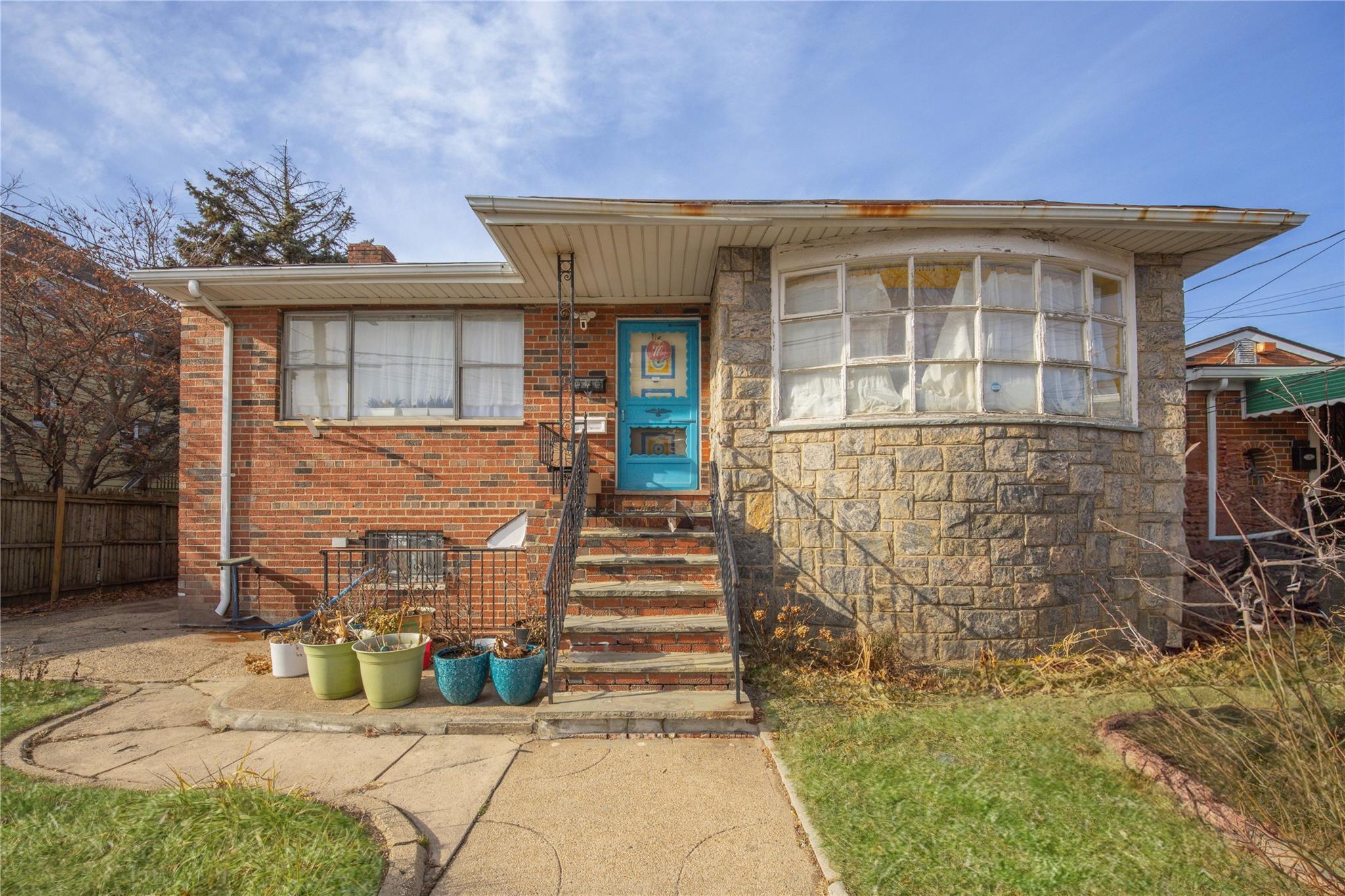 Barnes Ave, Bronx, NY 10466
