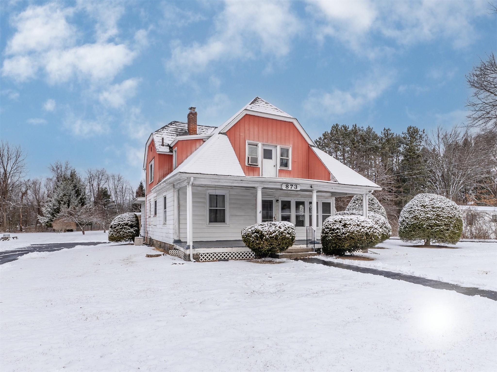 Neighborhood Rd, Lake Katrine, NY 12449