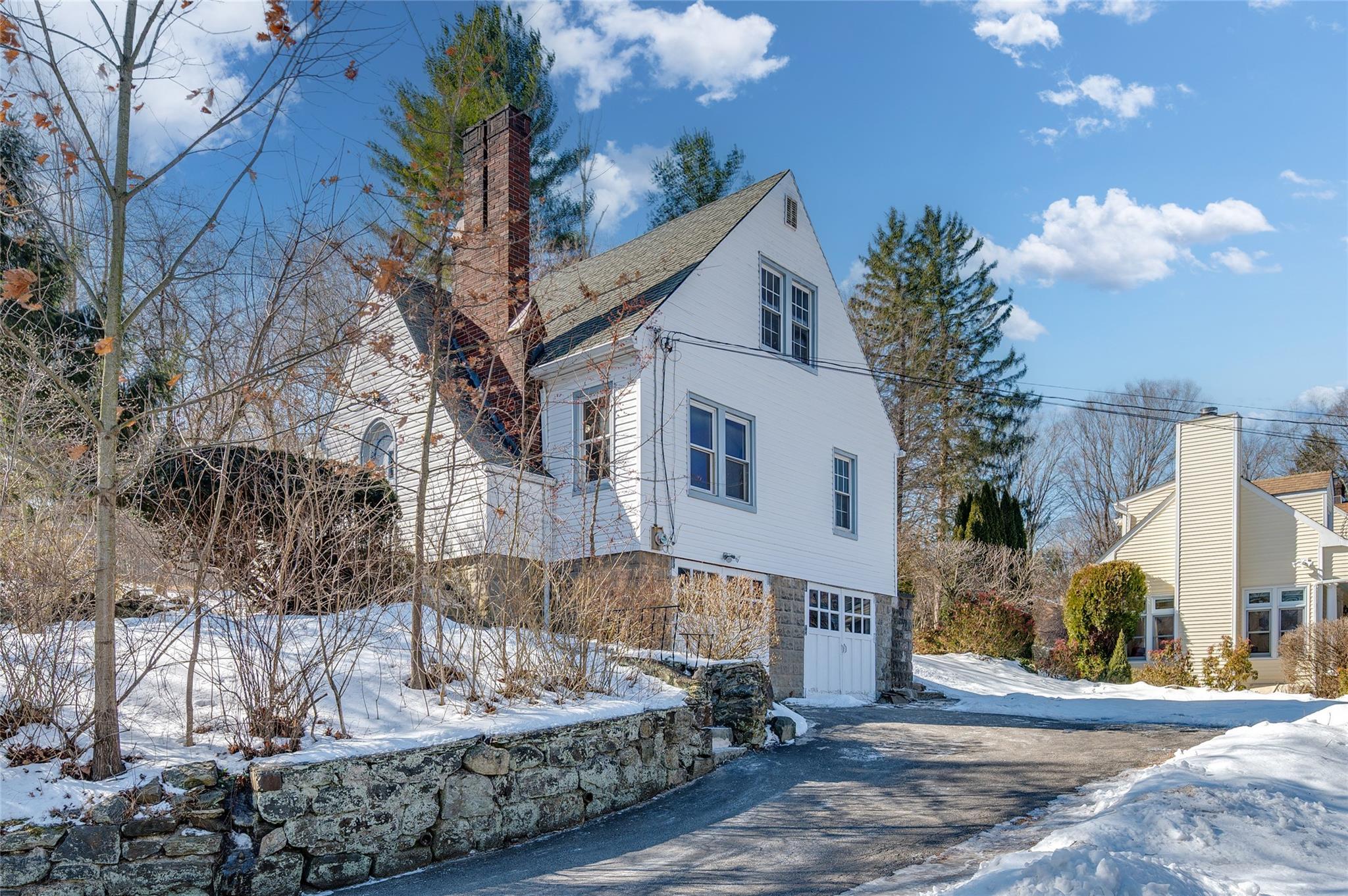 Main St Kisco Pike, Mount Kisco, NY 10549