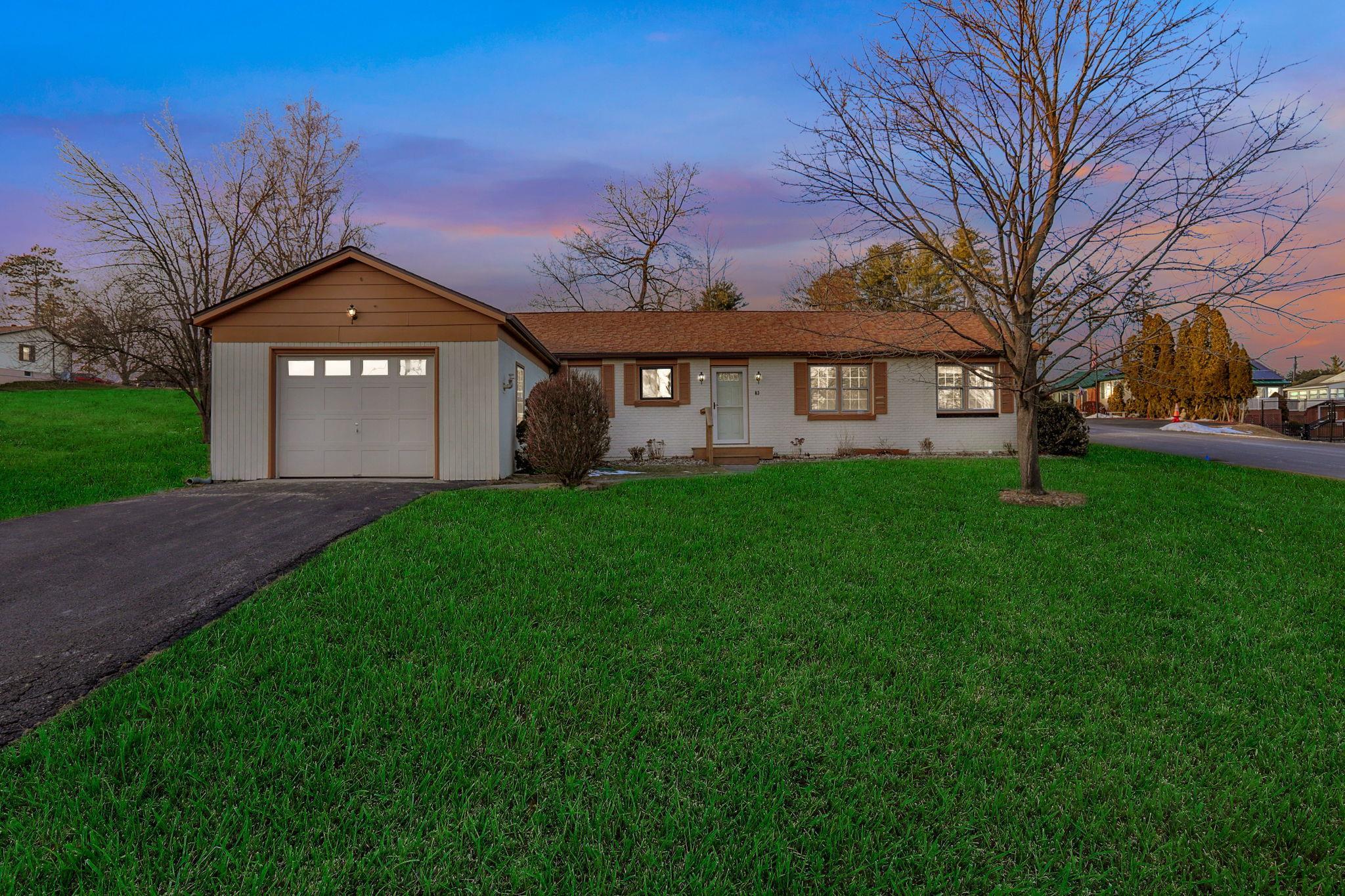 Robin Ln, Kingston, NY 12401