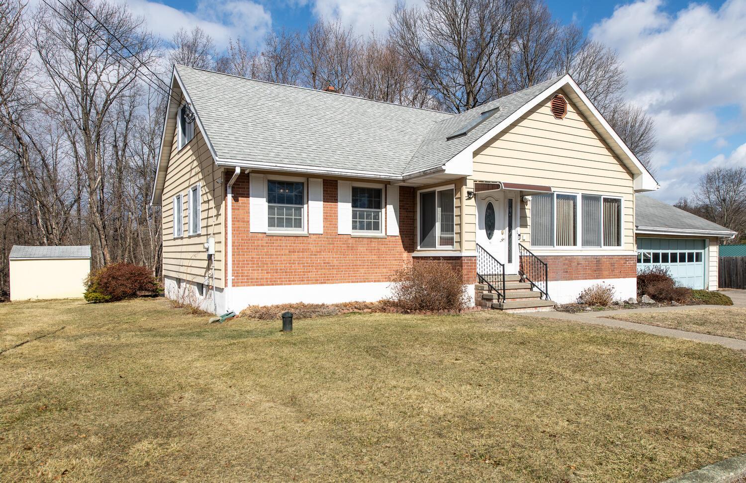 Lucas Ln, Beacon, NY 12508