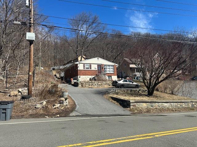 Mountain Ave, Highland Falls, NY 10928