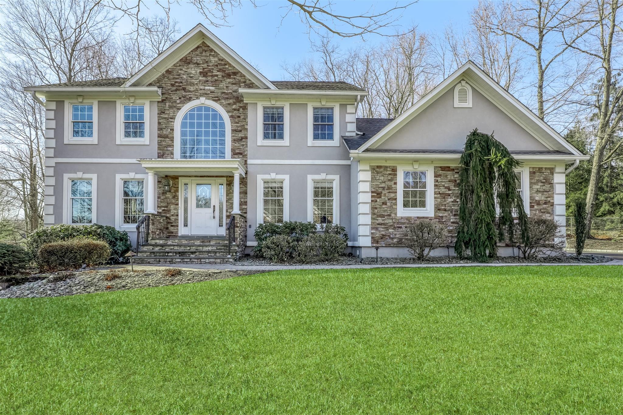 Mills Rd, Suffern, NY 10901