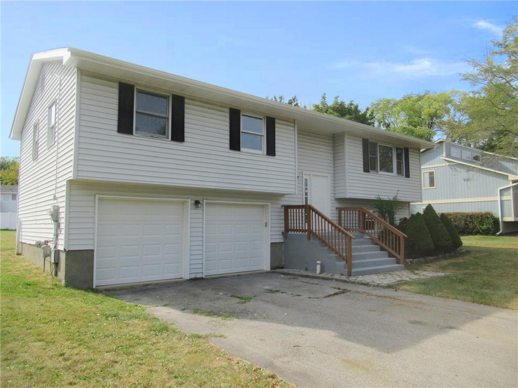 Guernsey Dr, New Windsor, NY 12553