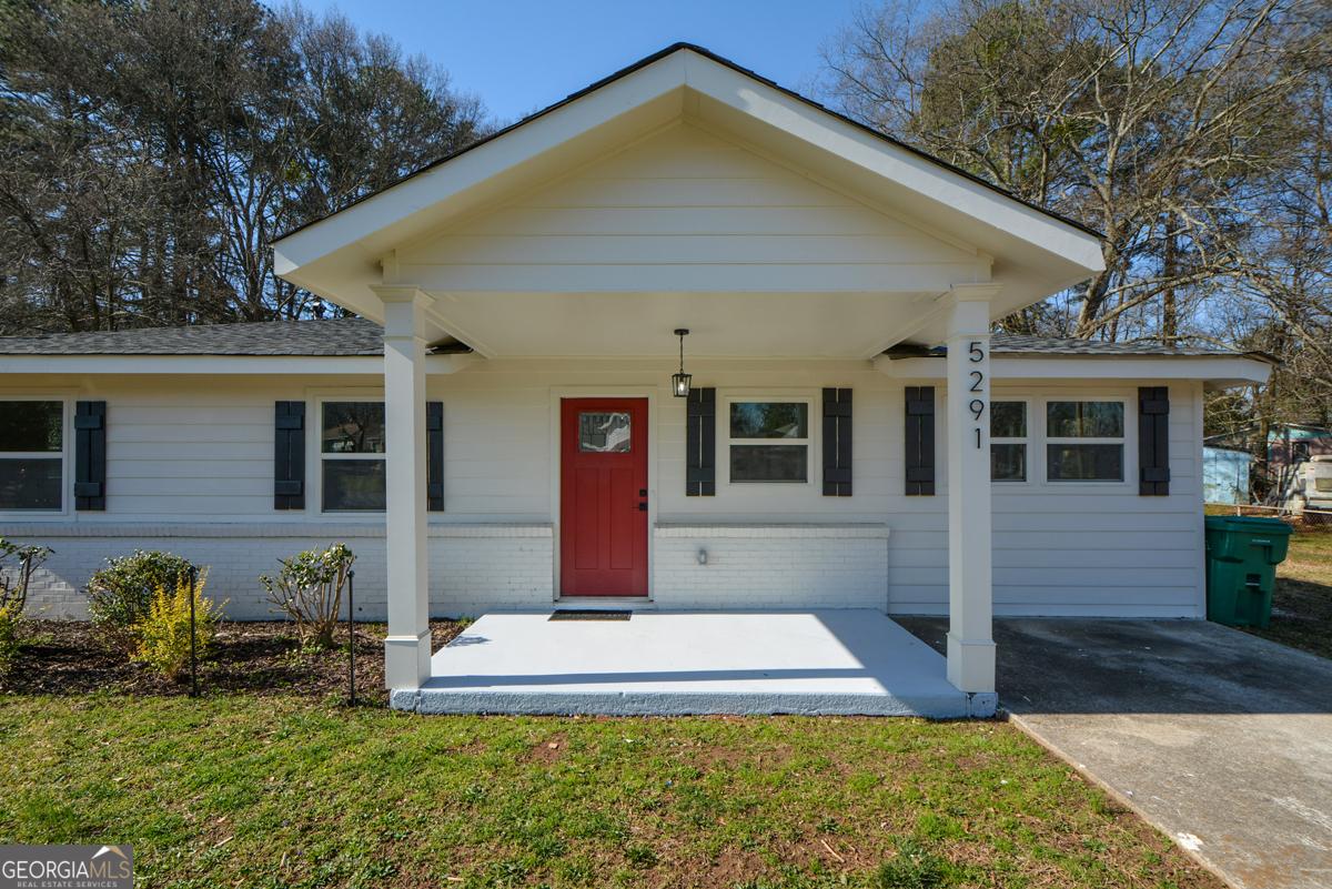 Lyndale Cir, Forest Park, GA 30297