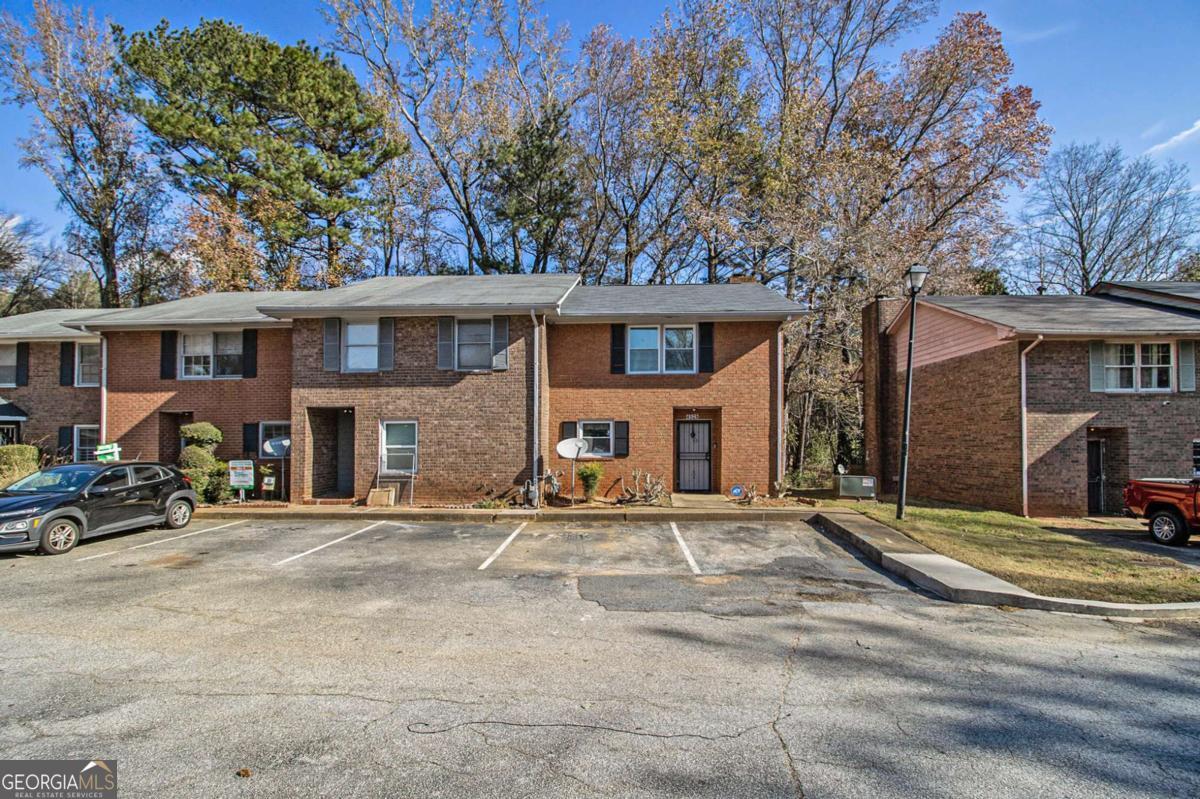 Golf Vista Cir, Decatur, GA 30035