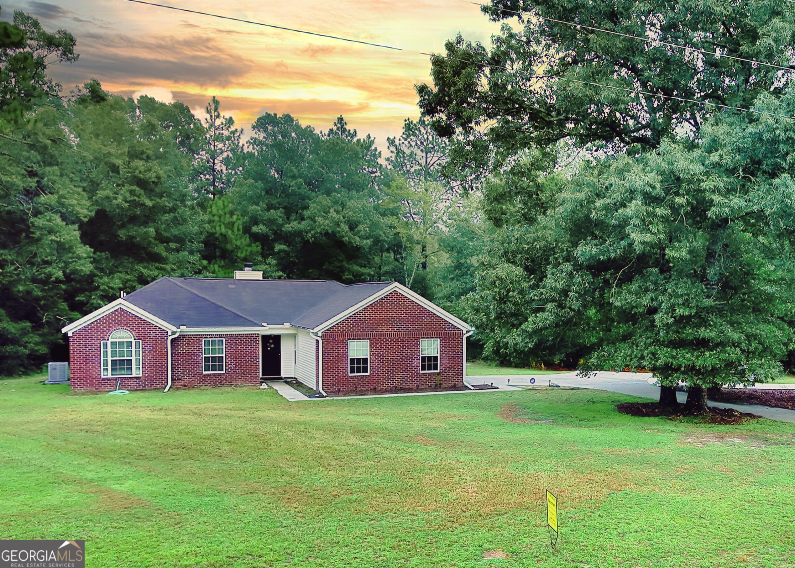 Carlton Ln, Garfield, GA 30425