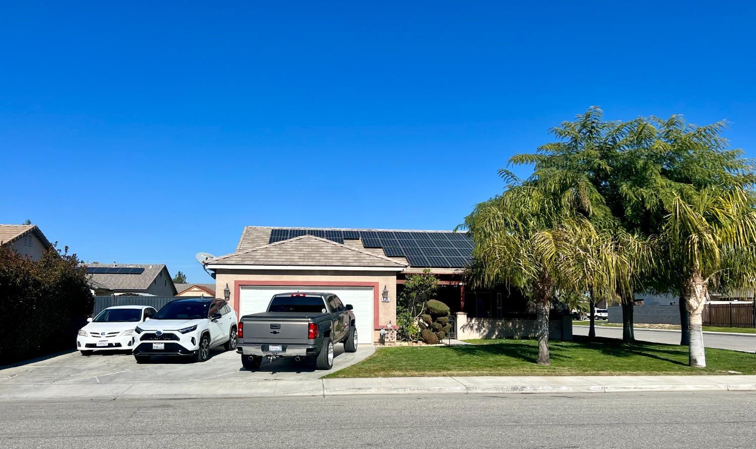 Winters Dr, Shafter, CA 93263