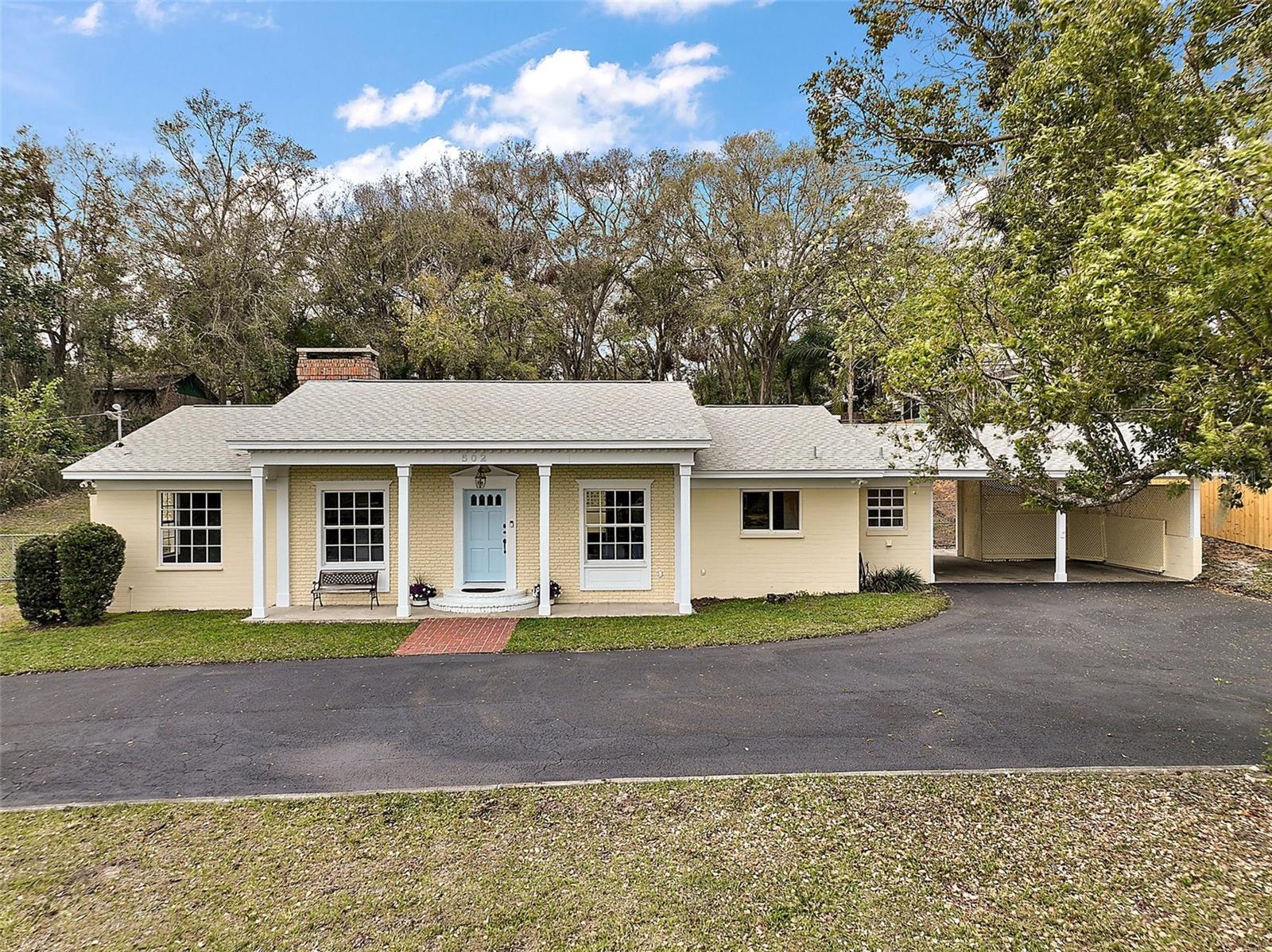 Lake Gracie Dr, Eustis, FL 32726