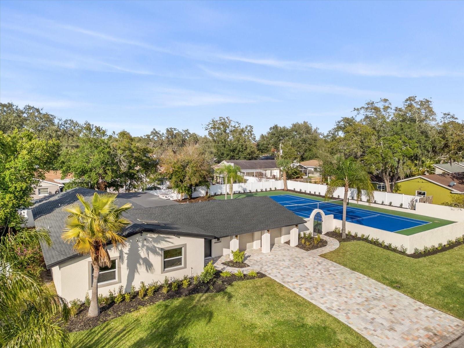 Worthington Rd, Maitland, FL 32751