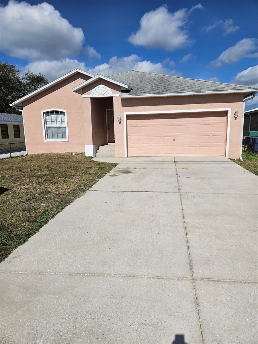 Charles St, Edgewater, FL 32141