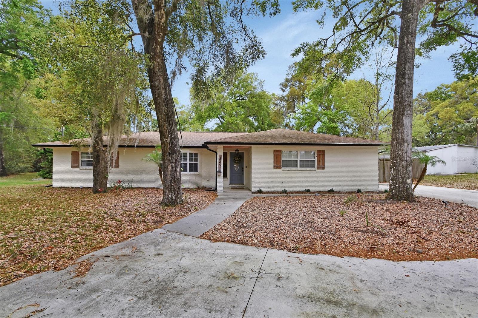 E Wisconsin Ave, Orange City, FL 32763