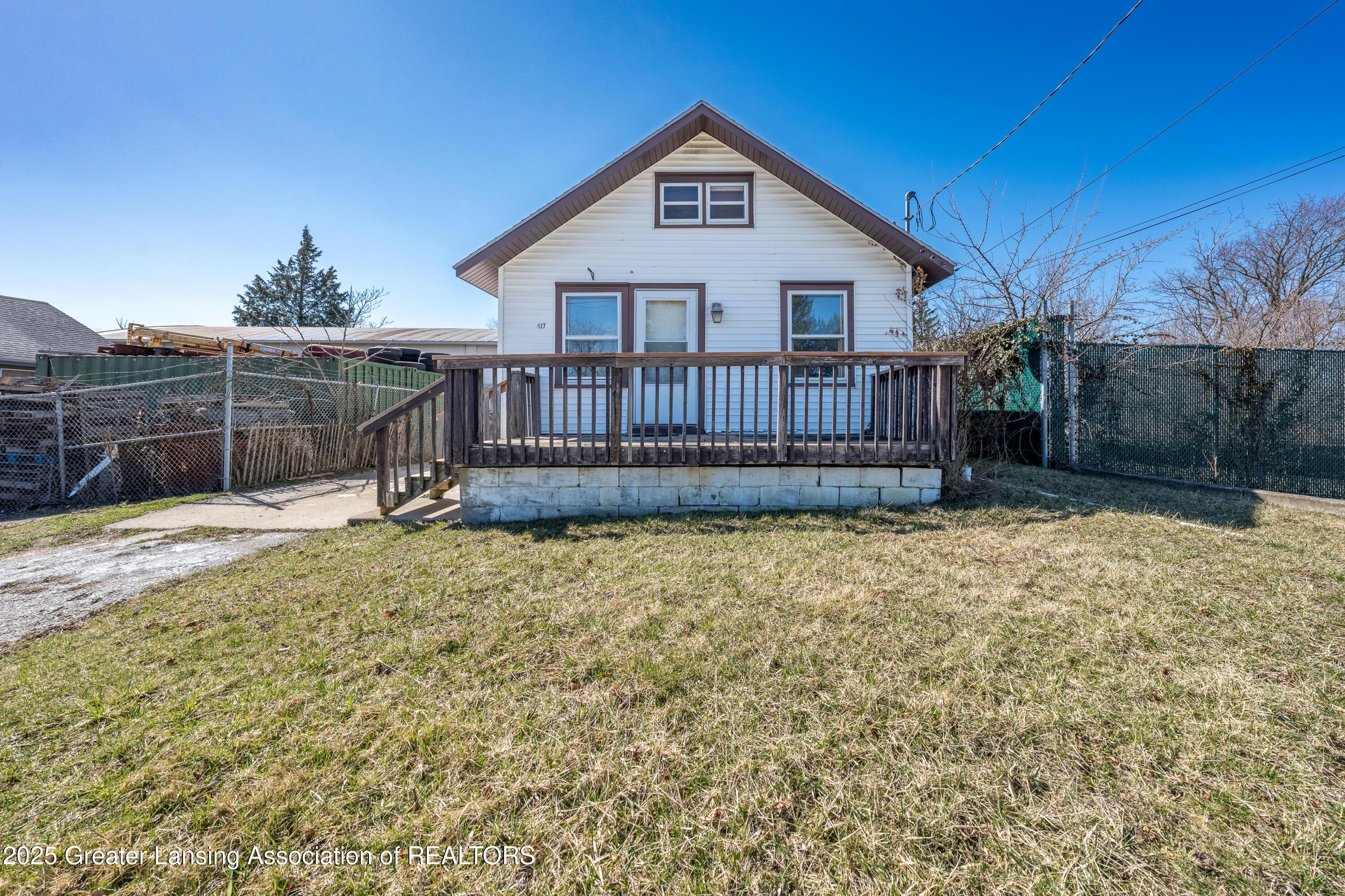 N Rosemary St, Lansing, MI 48917