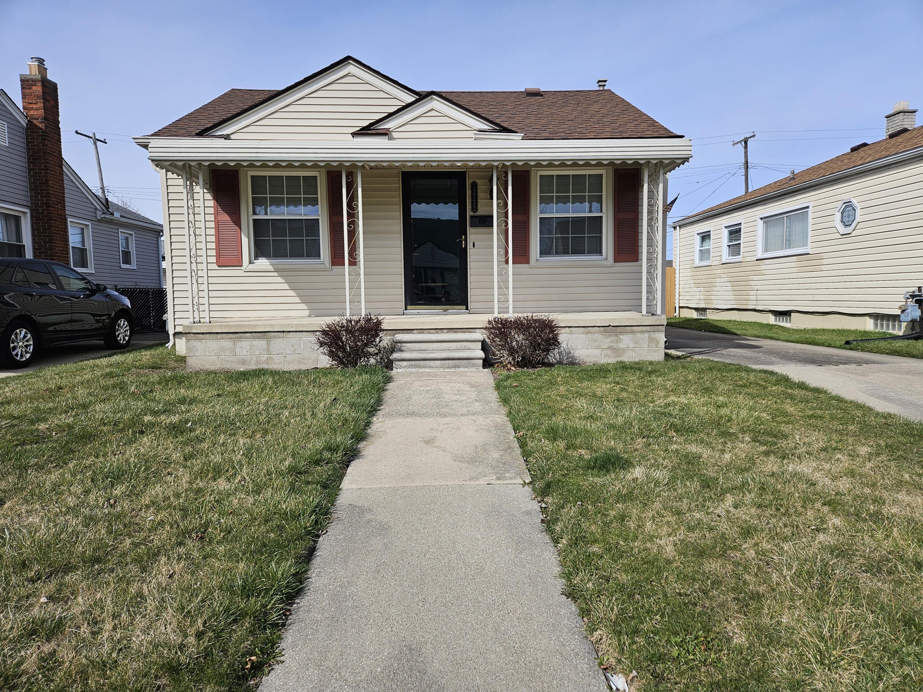 Venness St, Southgate, MI 48195