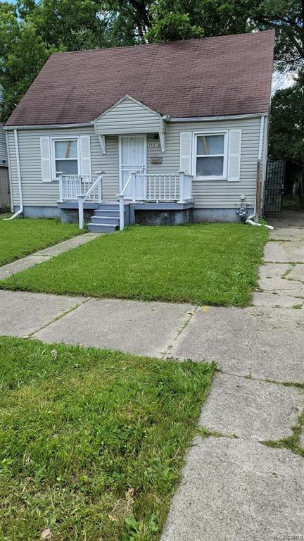 Lindsay St, Detroit, MI 48235