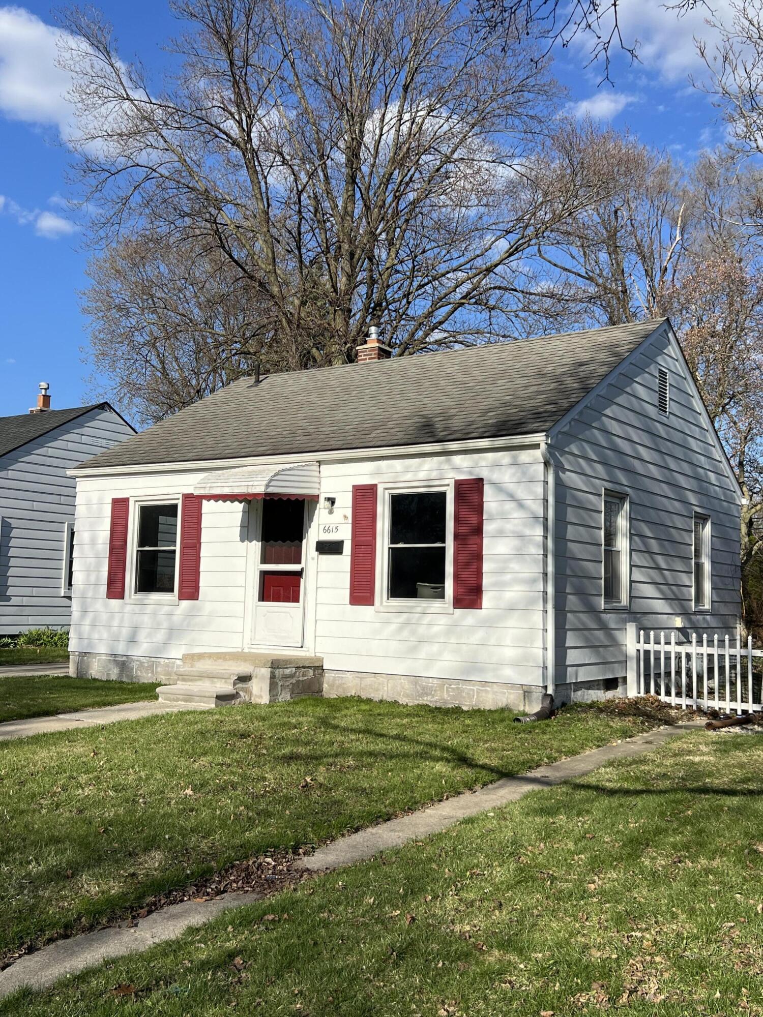 Buckingham Ave, Allen Park, MI 48101