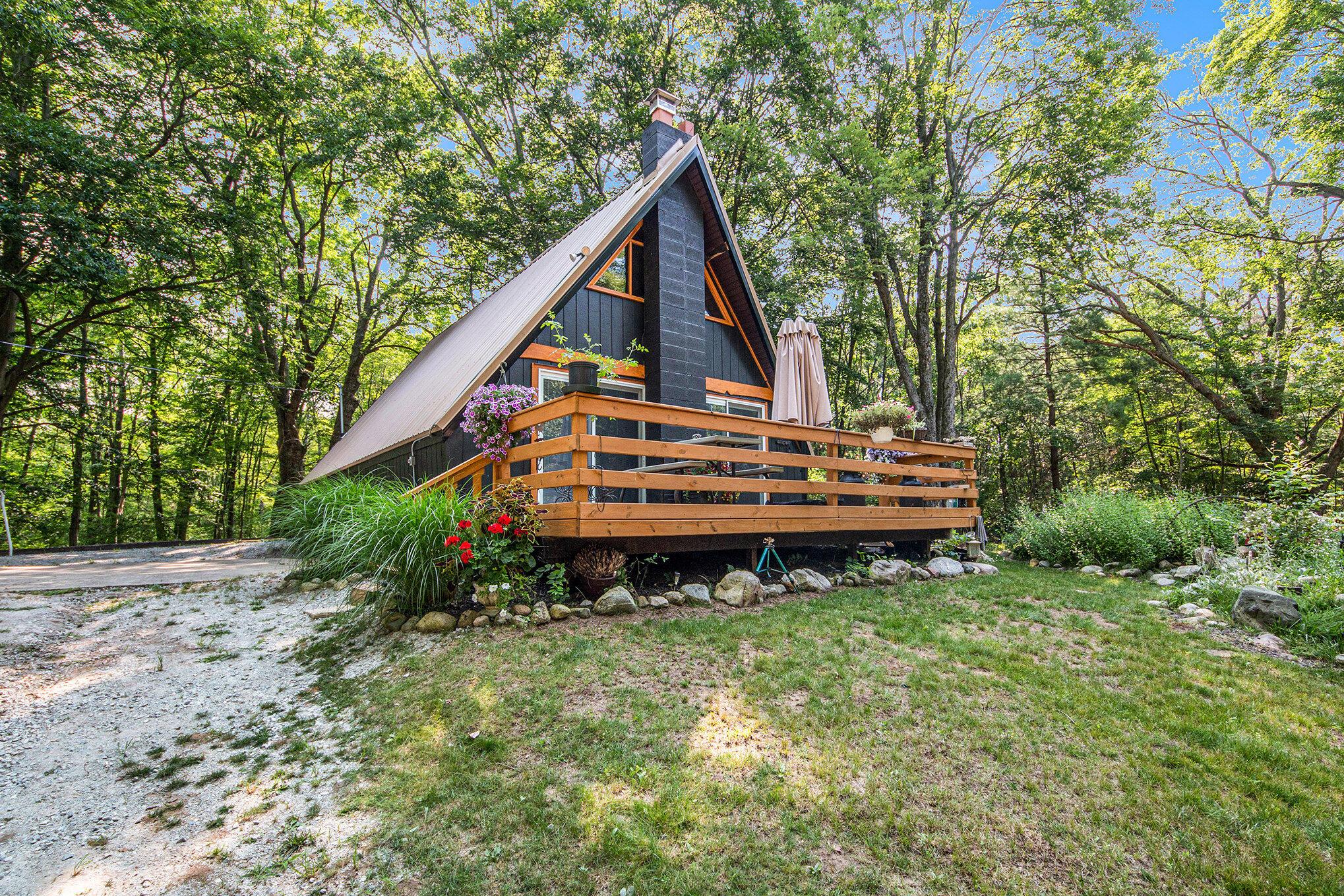 S Parsons Ave, Fremont, MI 49412