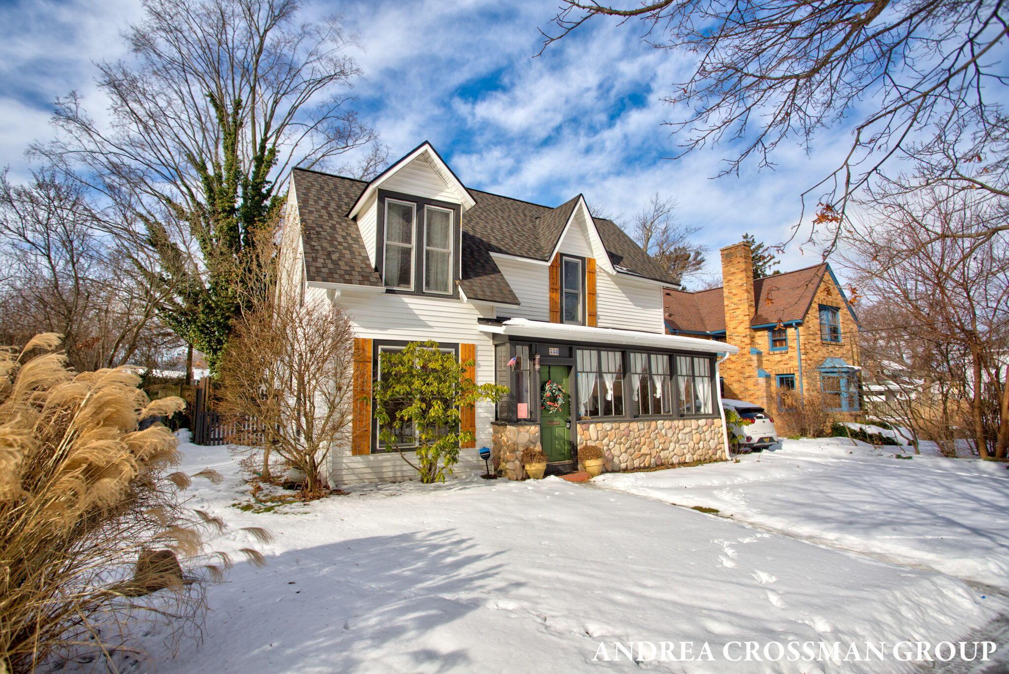Kalamazoo St, South Haven, MI 49090