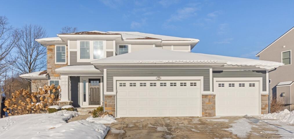 Twin Lakes Dr, Jenison, MI 49428