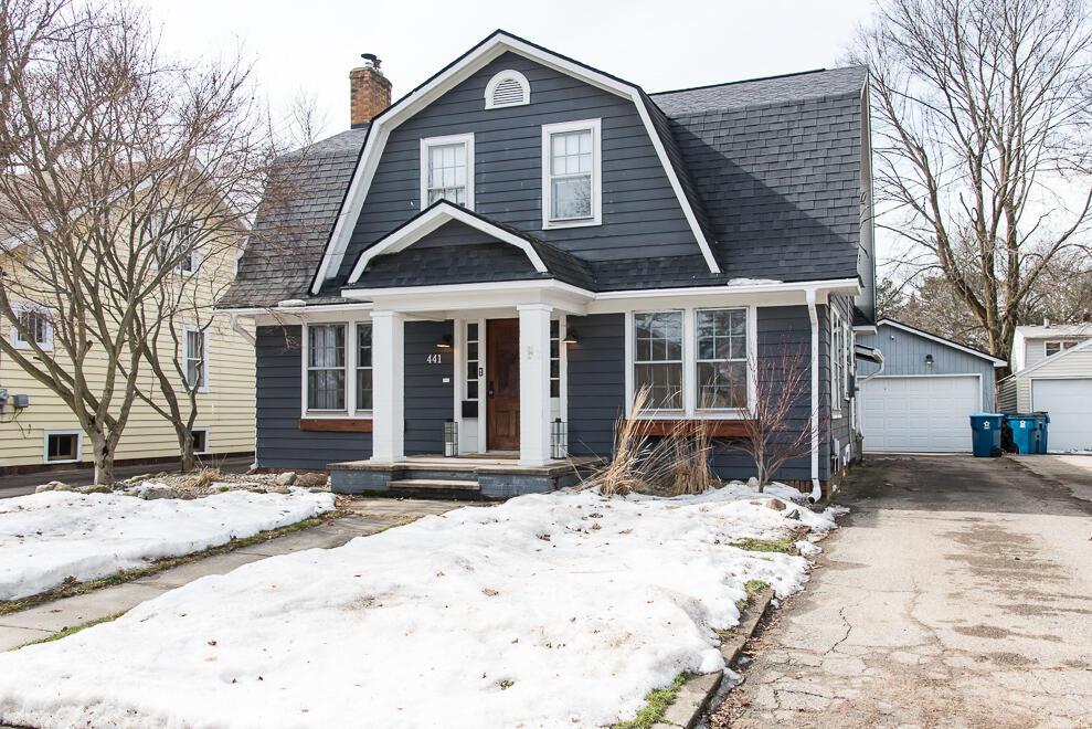 Campbell Ave, Kalamazoo, MI 49006