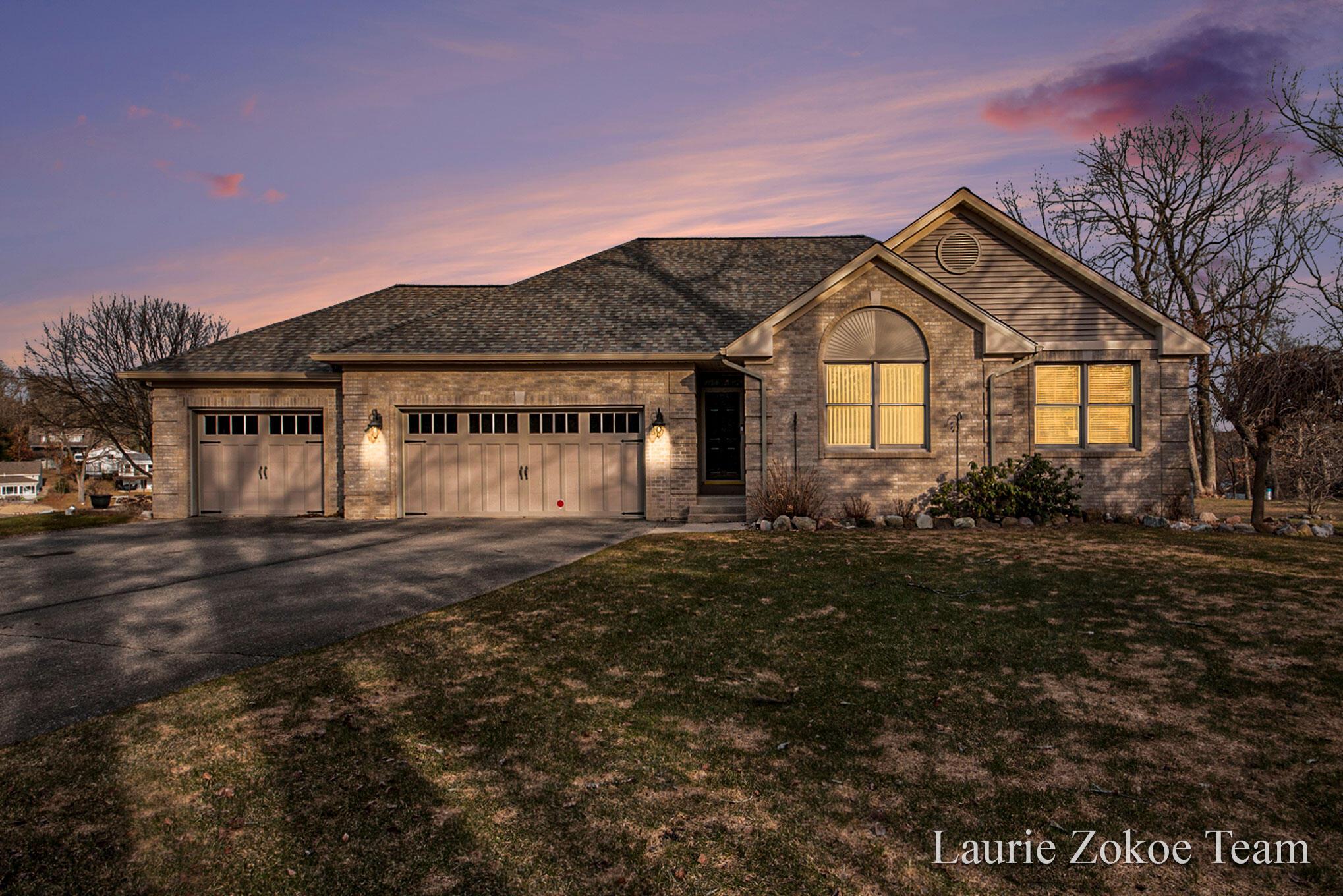 Lakeside Dr, Newaygo, MI 49337
