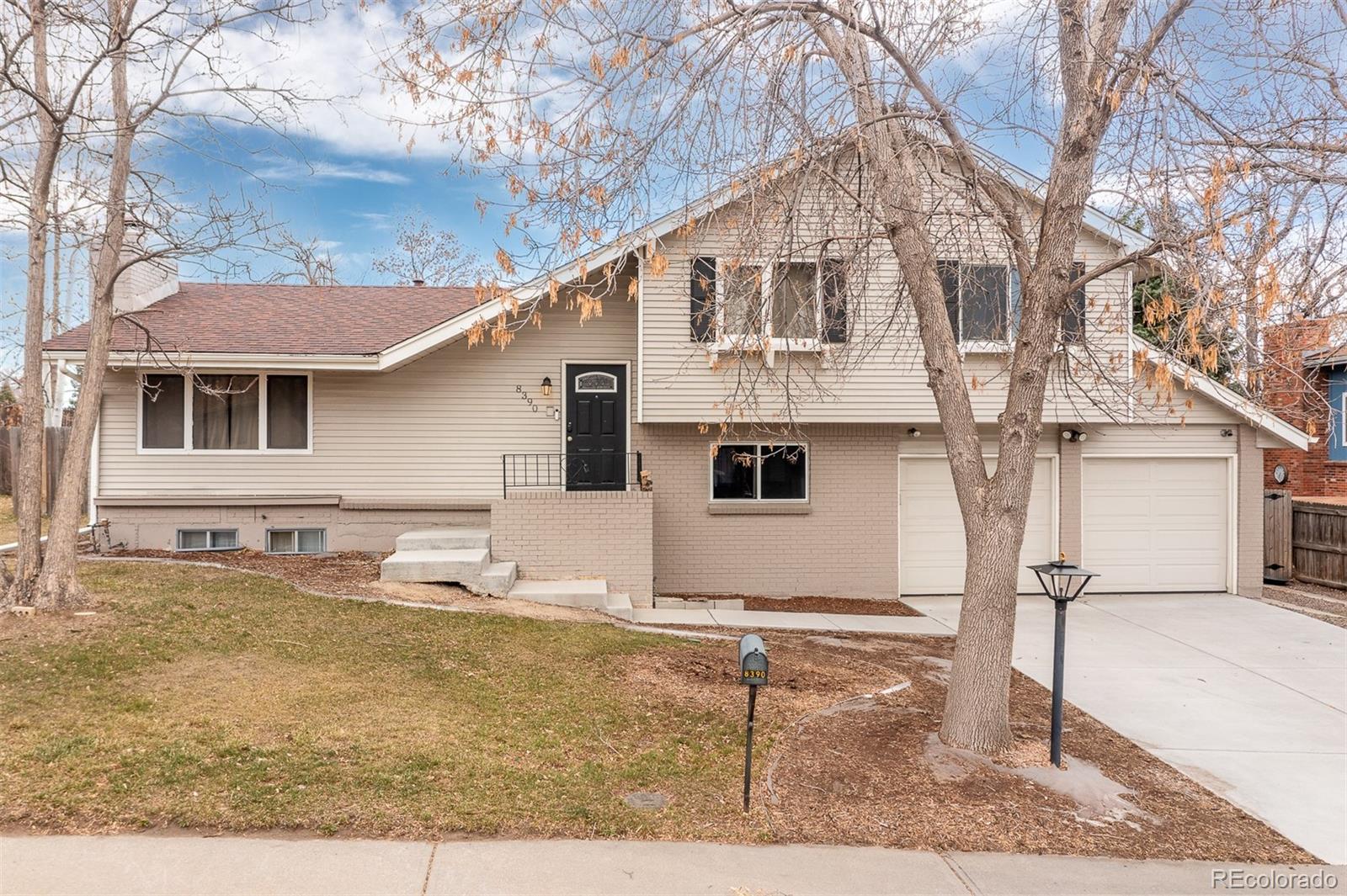 Yarrow St, Arvada, CO 80005